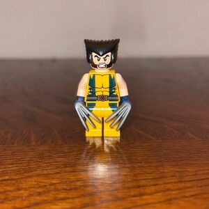 Lego Wolverine Minifigure